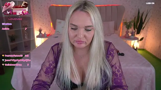 Chat +18 de MissyMartinez ao vivo