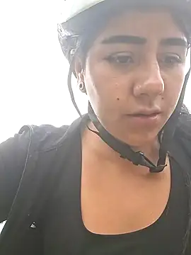 XXX chat uživo modela CAROLINE__07