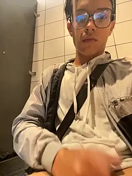 diegoand0911's Live XXX Chat