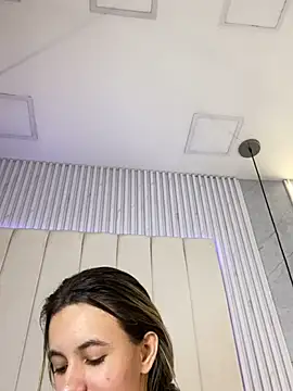 JuliaColemann's Live XXX Chat