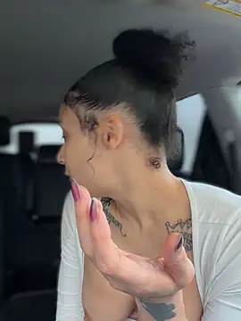 FerrariFrench's Live XXX Chat