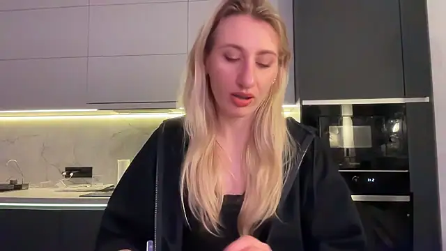 Вебкам-шоу HEY_KITSUNKA