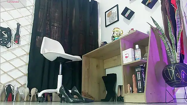 myla_sarah 라이브 XXX 채팅