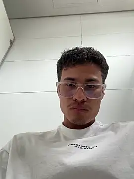 TavoHot_のライブXXXチャット