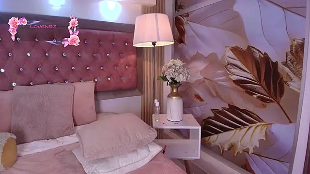 Shy_Cherry_'s Live XXX Chat