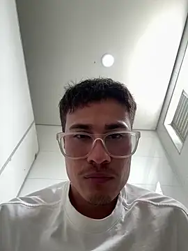 TavoHot_のウェブカメラショー