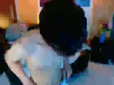 AlecciaNova: онлайн-секс-чат