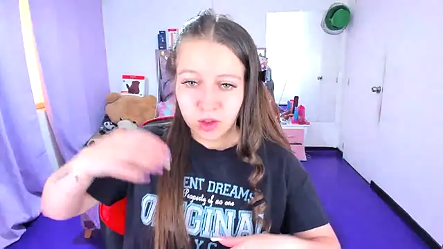 Luna_Analya – Live XXX-chat