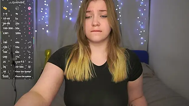 CuteSharloti Adlı Modelin Canlı XXX Sohbeti