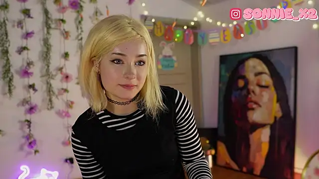 Sonnie_mami Adlı Modelin Canlı XXX Sohbeti