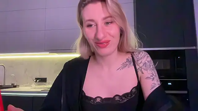 Chat XXX ao vivo de HEY_KITSUNKA