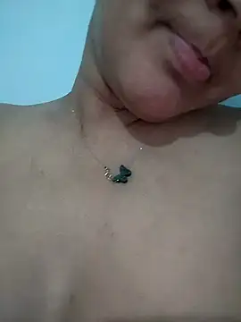 lolo890's Live XXX Chat