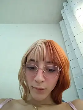 แชท XXX สดของ Dani-peggin