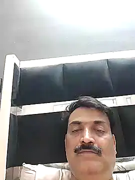 Killinginstinct8395 Show Webcam