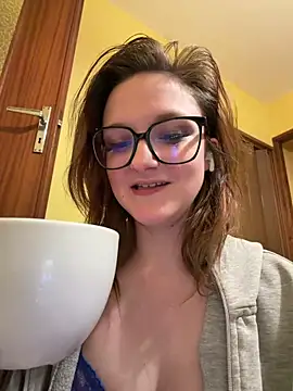 แชท XXX สดของ ViviLuu