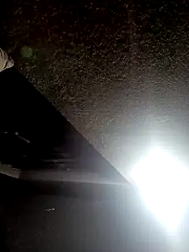 Sexy-Aliya Pertunjukan Webcam