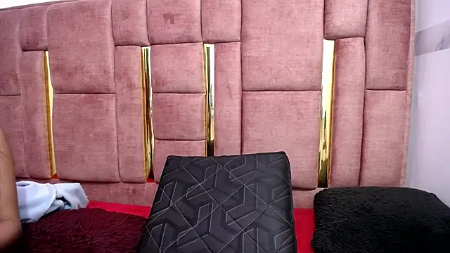 Chat XXX ao vivo de CHLOESHOW