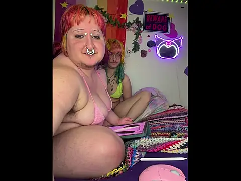 ivolustful Live XXX Chat