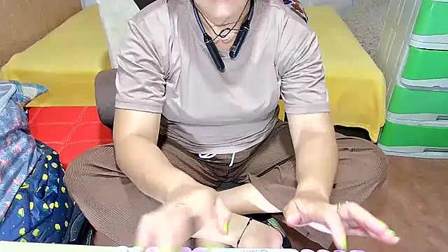 Filipina_Desire – Naživo XXX chat