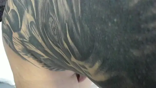 Chat XXX ao vivo de Gury_tattoo