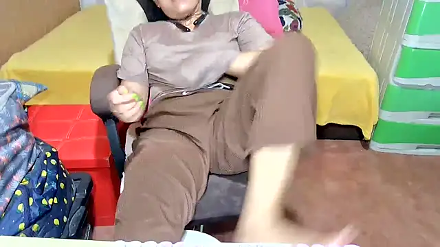 Filipina_Desire – Live XXX-chat