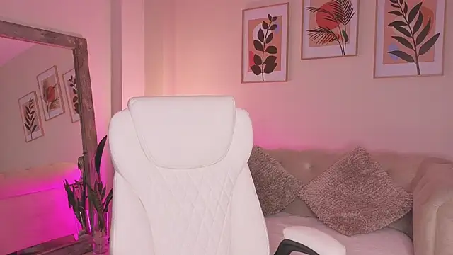 Živý XXX chat DahianaWalcott