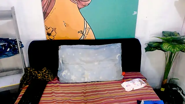 Angel_of_sensuality Adlı Modelin Canlı XXX Sohbeti