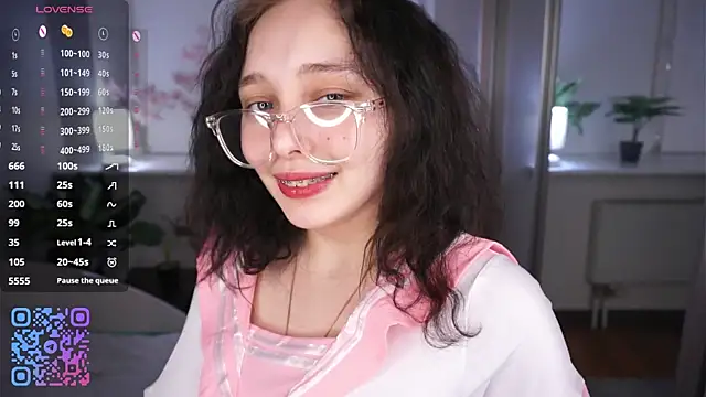 HannaHayles – Naživo XXX chat