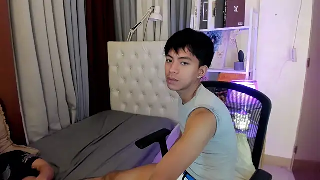 davincihugecock ওয়েবক্যাম শো