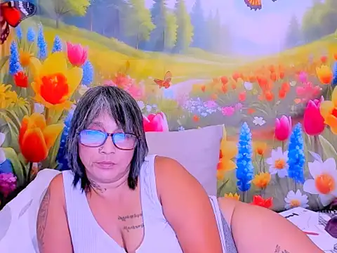indianroxy live XXX chat