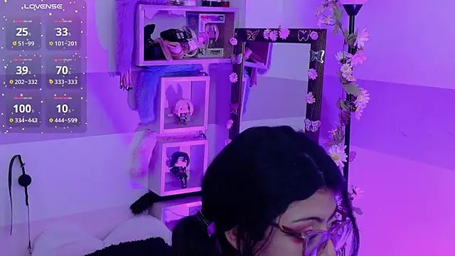 Catwhite_: онлайн-секс-чат