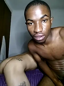 Chat XXX en directo de Breezyvikky