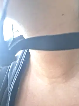 CAROLINE__07: απευθείας συνομιλία ΧΧΧ