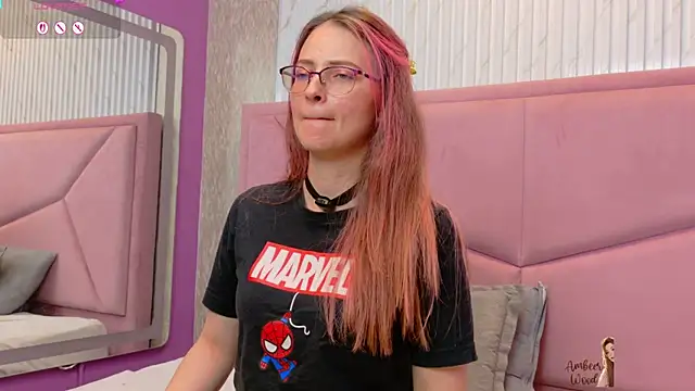 AmbeerWood_ 라이브 XXX 채팅