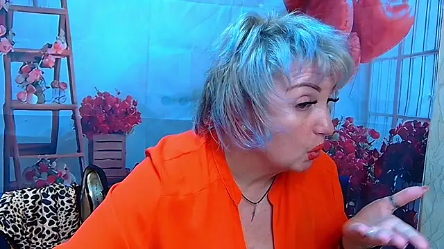 Chat XXX en directo de RenataDaster