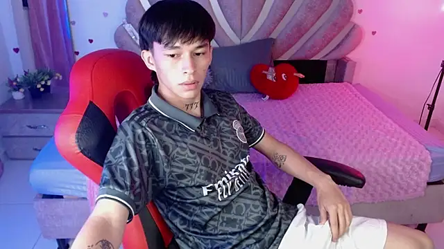 Show de Marco_fox723 na webcam