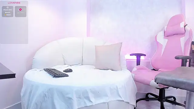 Chatroom XXX en direct de Sara_Gomez