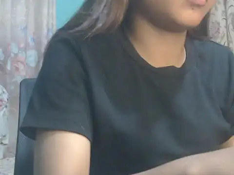 دردشة NancyRuvi الجنسية المباشرة