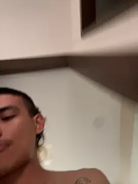 Chat XXX en directo de sorry-mom69