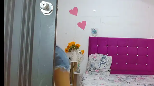 chantalsemenova1 现场XXX聊天