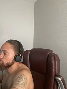 Fathero1time Live XXX-chat