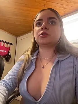 imlindapink 现场XXX聊天