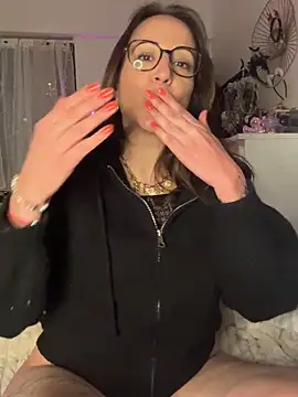 Živý XXX chat MarahWdsn