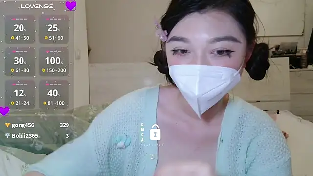 fioralba 现场XXX聊天