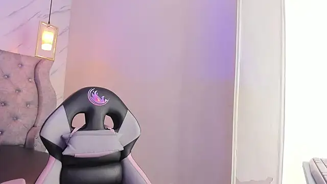 Fieramadame 现场XXX聊天