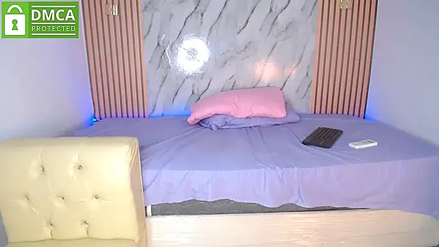 Živý XXX chat CasieBigtits