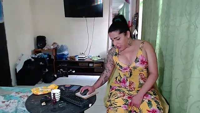 Chatroom XXX en direct de Sashaferrari2000