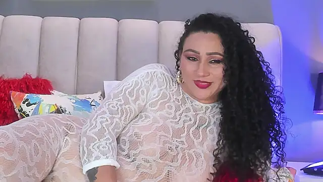 دردشة VaniaRouse الجنسية المباشرة