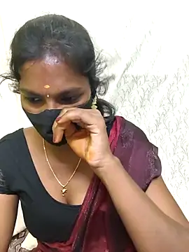 Honey_rosetamil Live XXX Chat