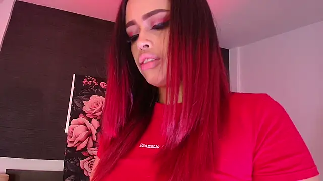 EvaaFoxxy1 – Live XXX-chat